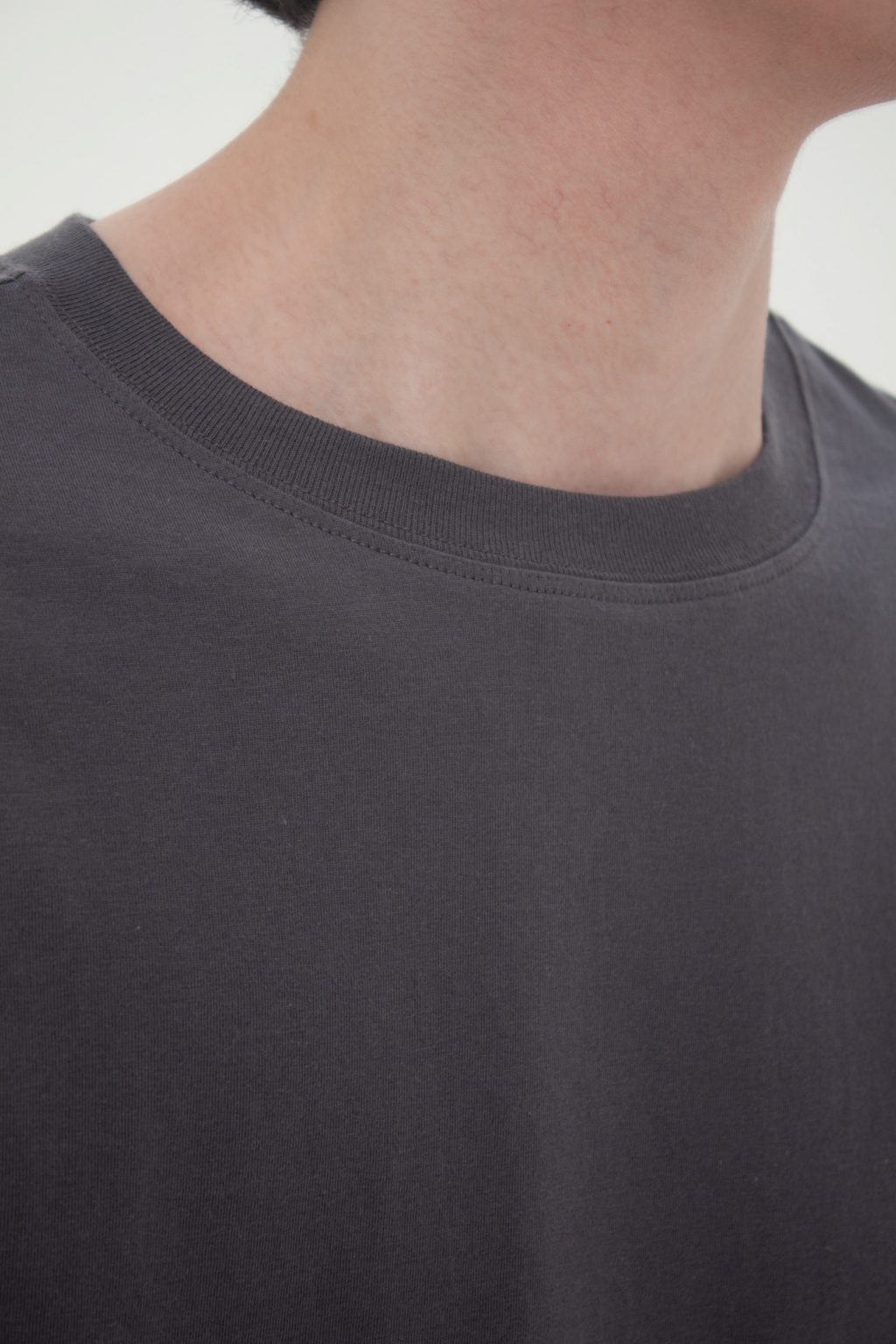Rome T-Shirt Dark Grey - Image 2