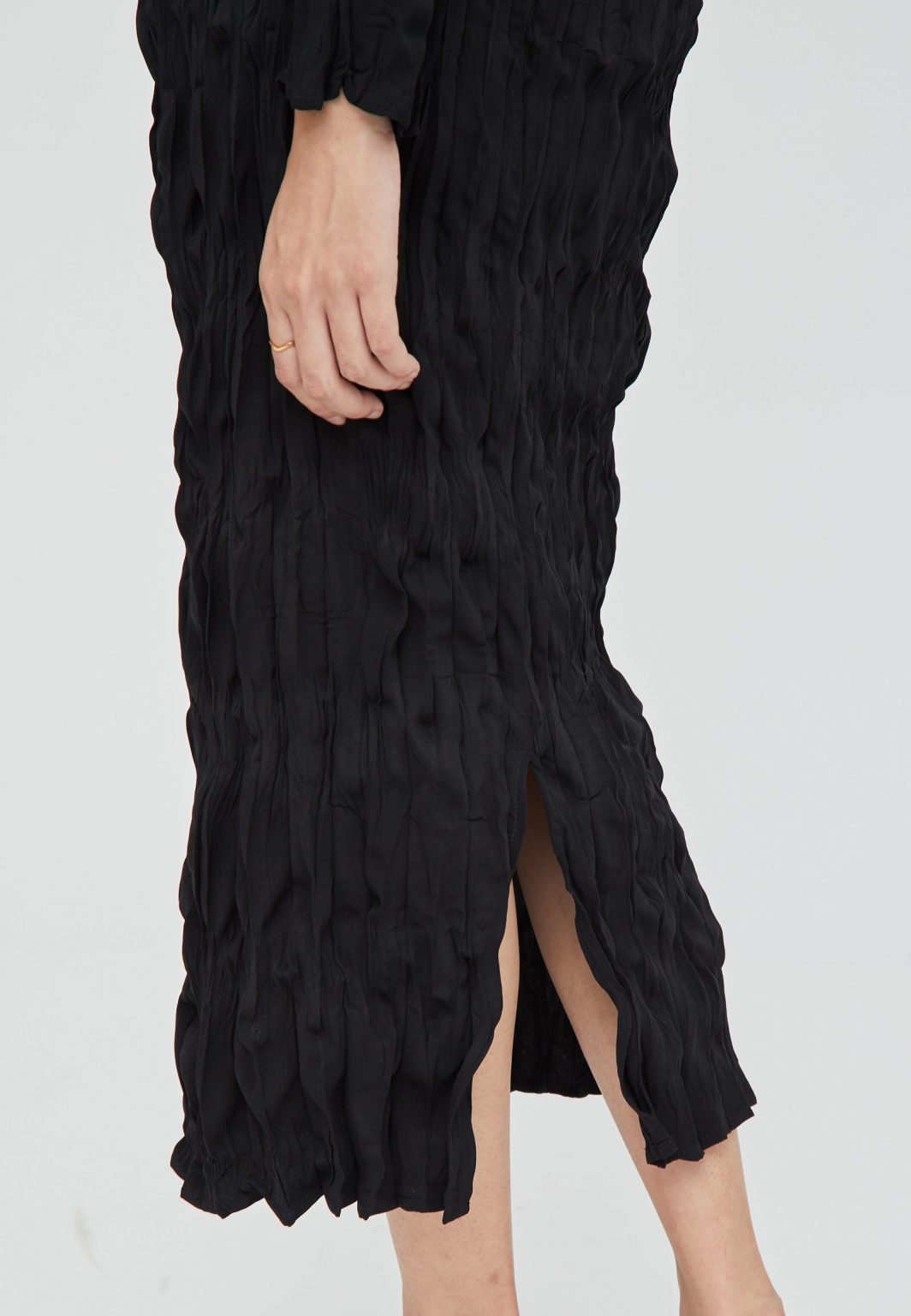 Textura Skirt in Black - Image 6