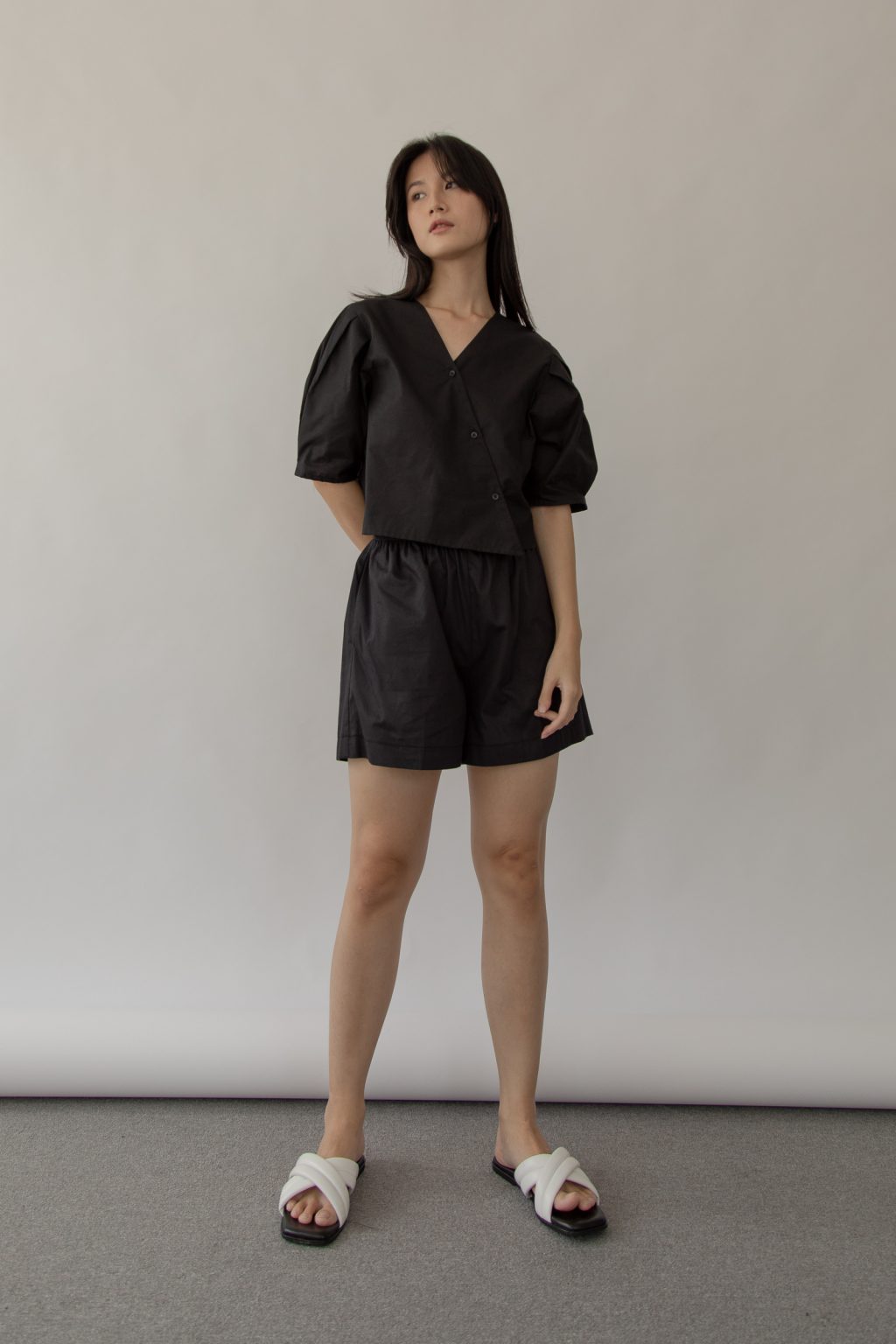 Studio Now Lyon Top Black - Image 3