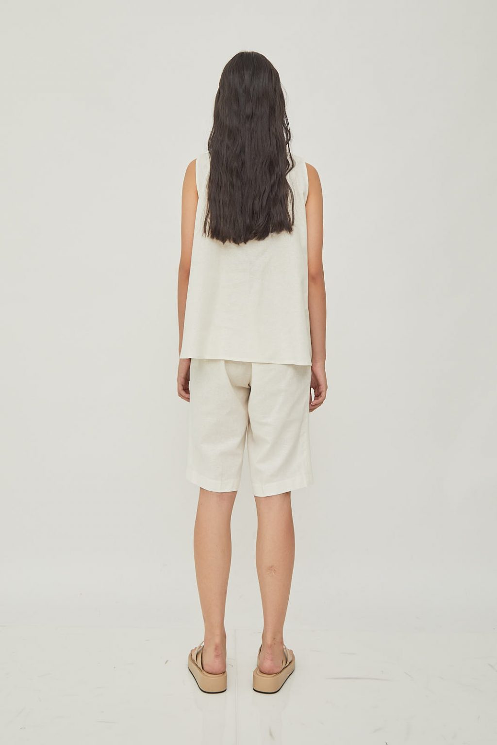Joan Linen Tank White - Image 5