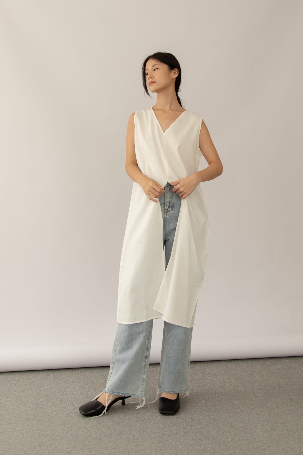 Studio Now Kehlani Sleeveless Blouse White - Image 3