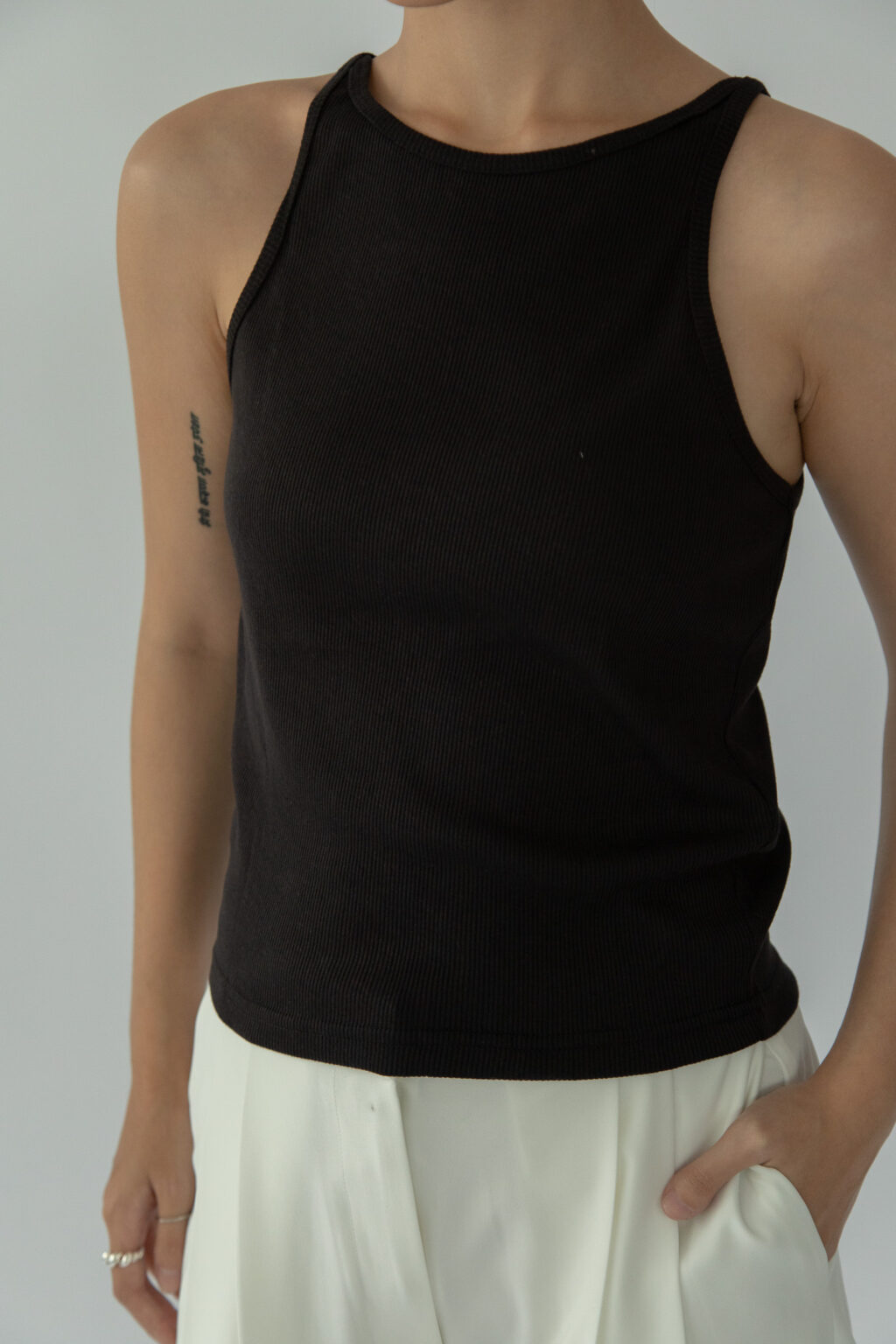 Studio Now Serge Tank Black - Image 6