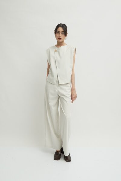 Yuka Vest Bone
