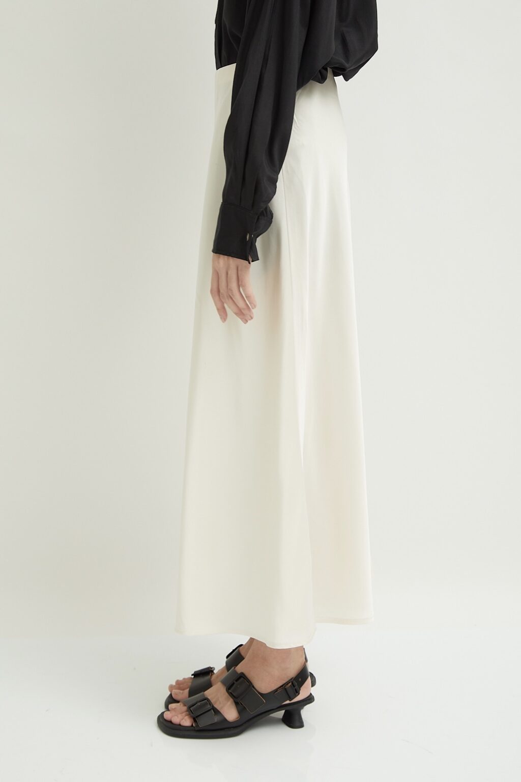 Gia Skirt Pearl