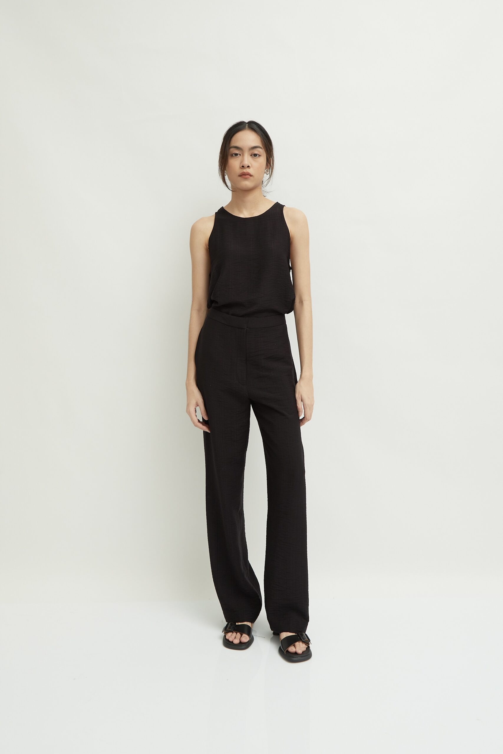 Isaora Trousers Black : shop at velvet