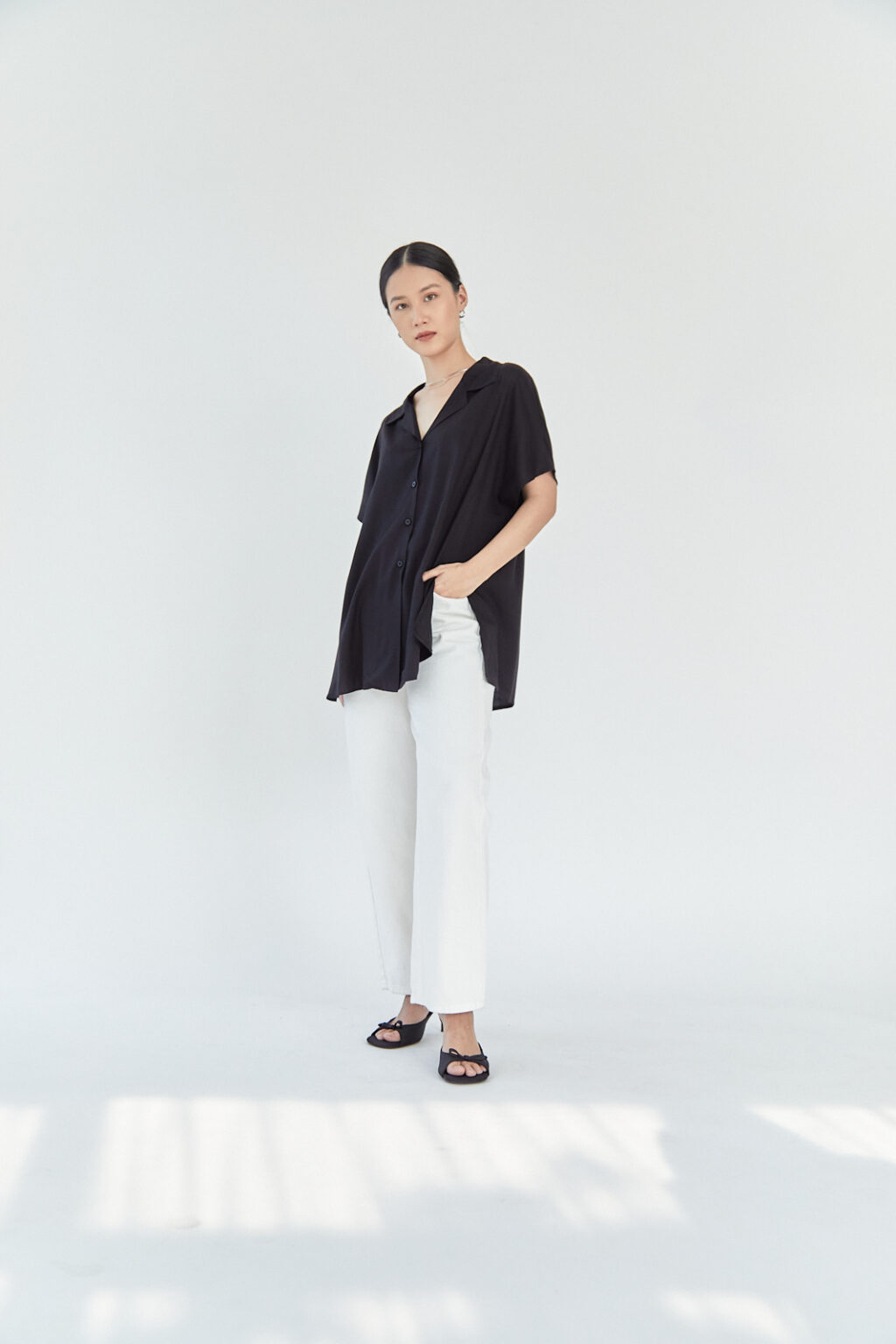 Tien Camp Collar Shirt Black - Image 2