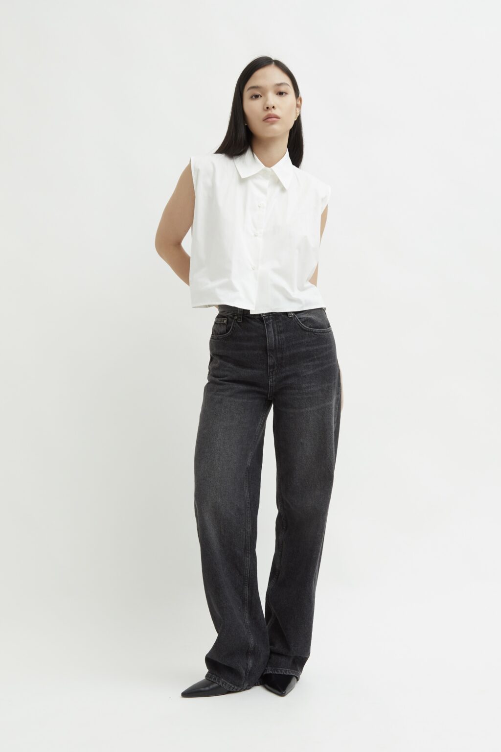PT-103 White - Image 2