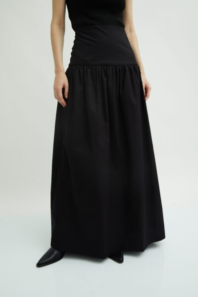 Victory Skirt Black