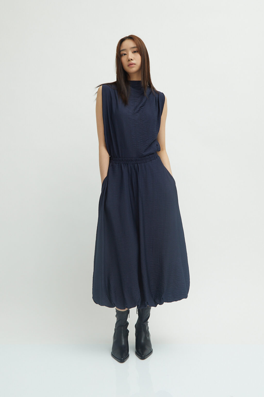 Max Skirt Navy - Image 2
