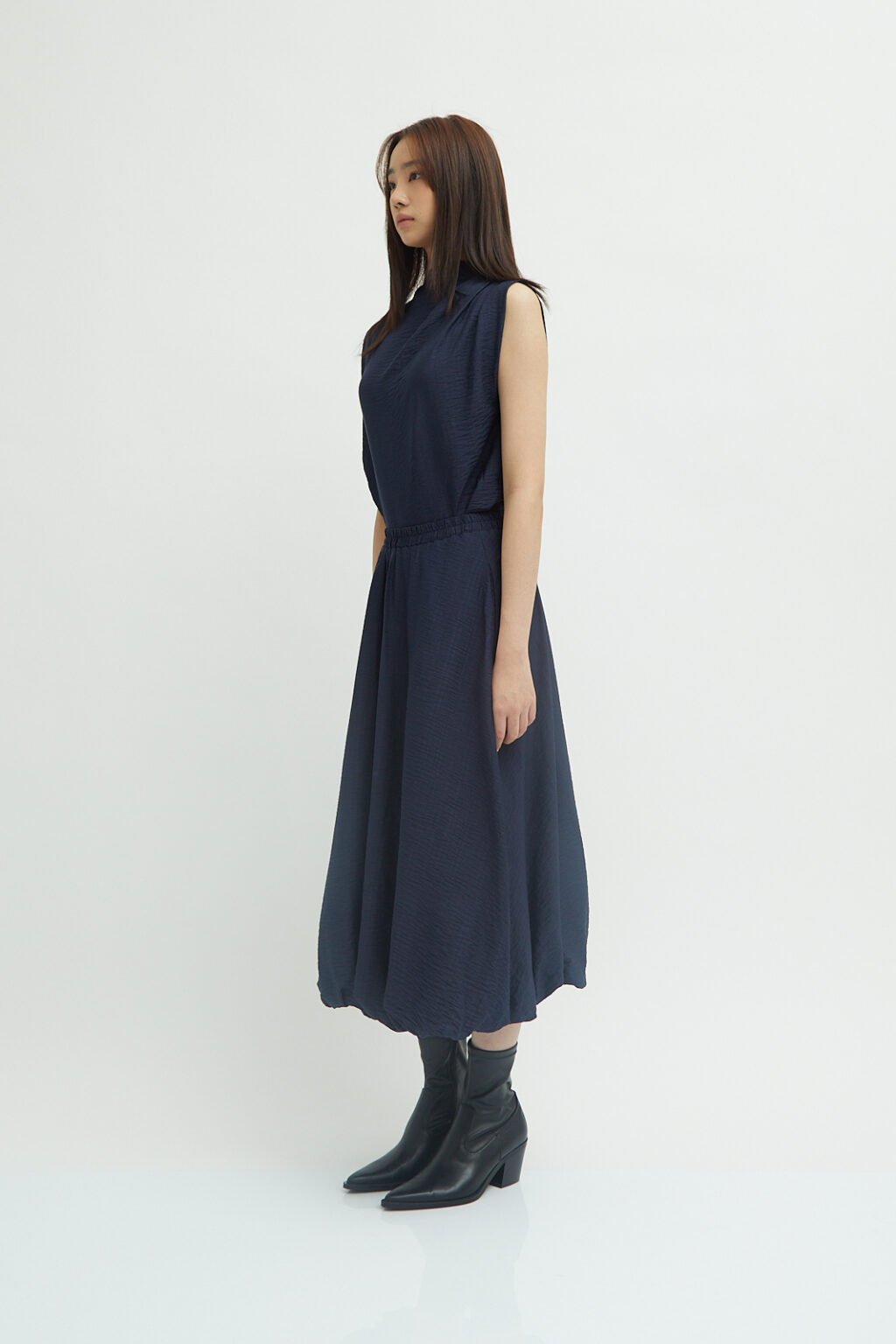 Max Skirt Navy - Image 4