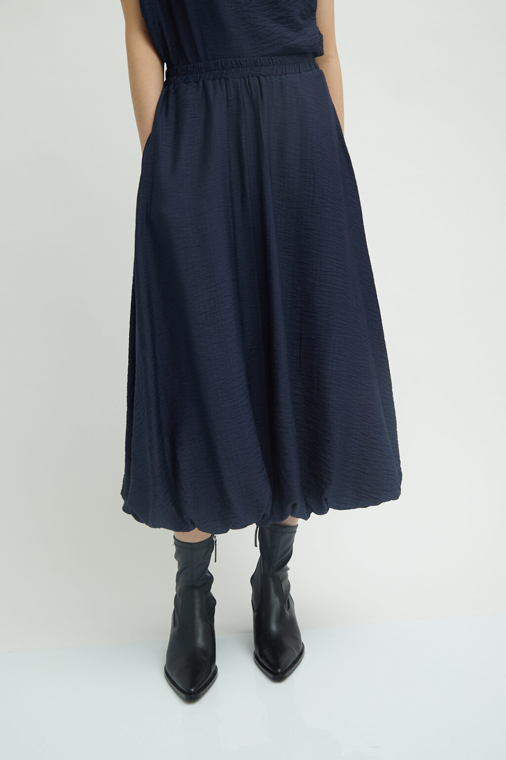 Max Skirt Navy