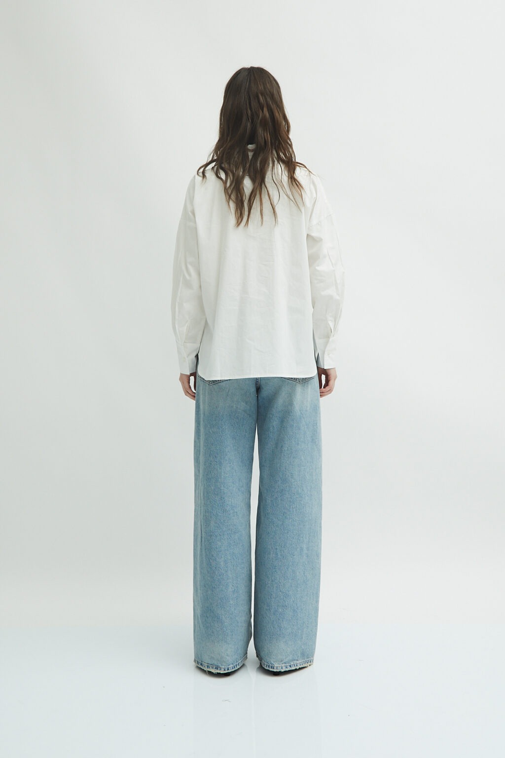 Bias Shirt White - Image 6