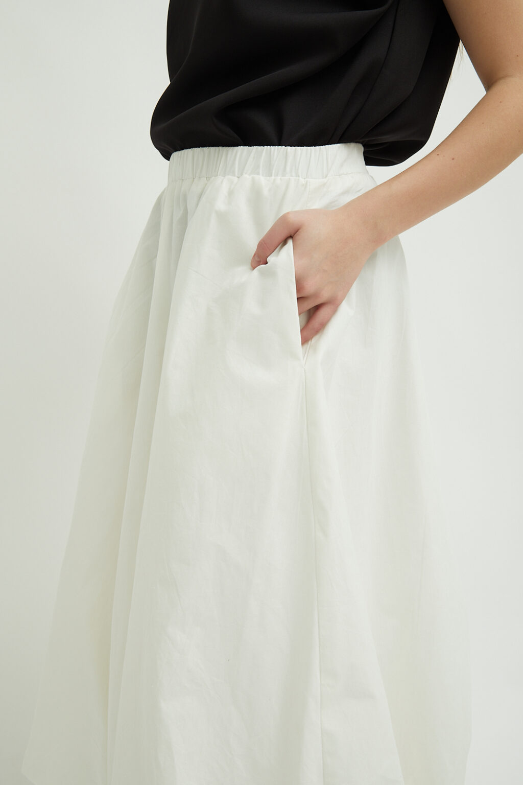 Max Cotton Puff Skirt White - Image 3