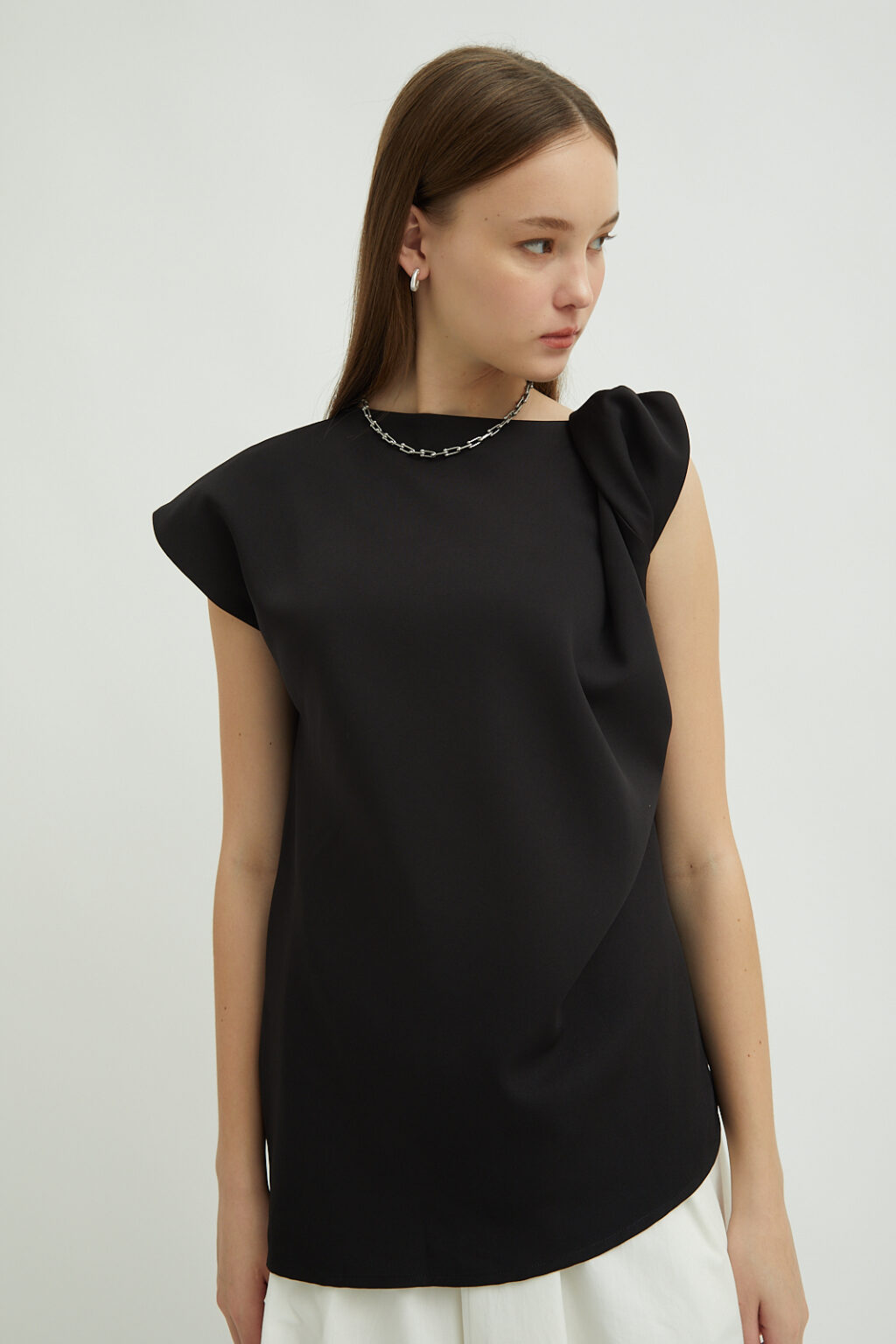 Noa Twist Top Black - Image 2