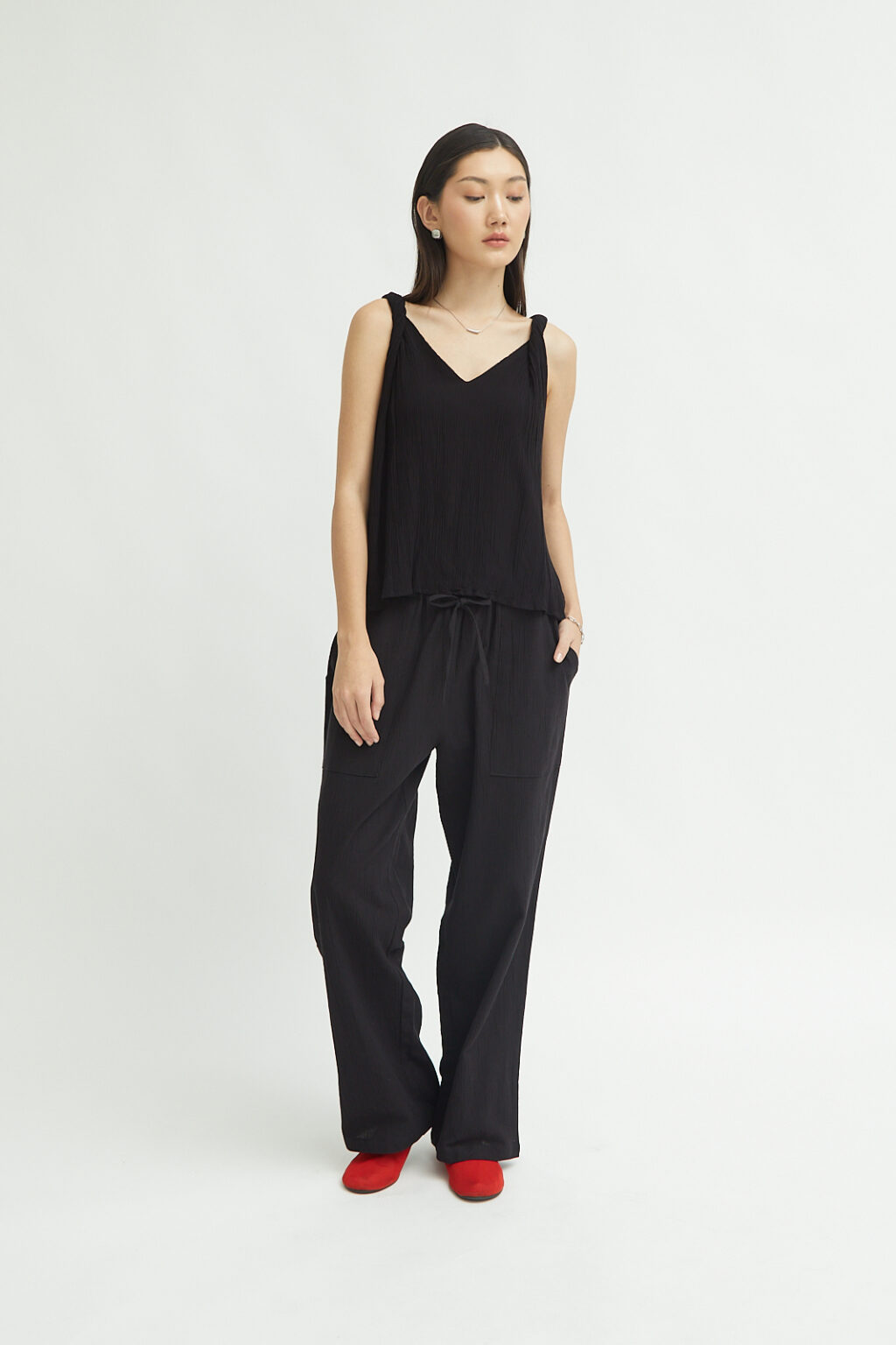 Lo Pants Black - Image 3