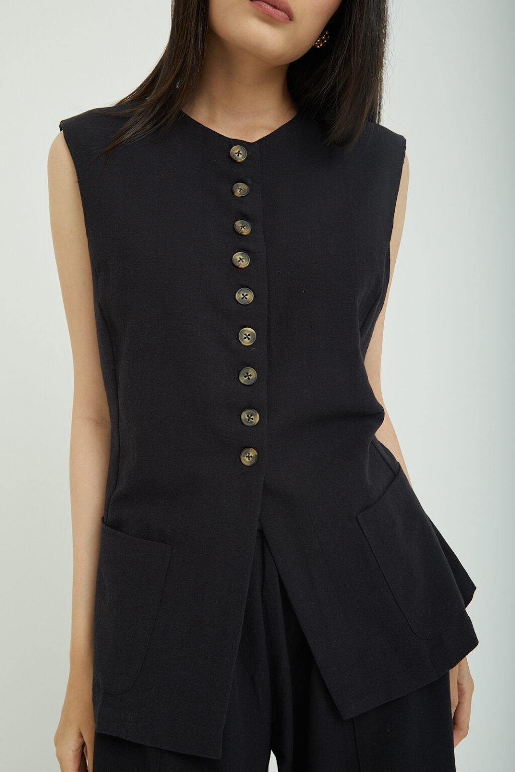 Mia Vest Black - Image 6