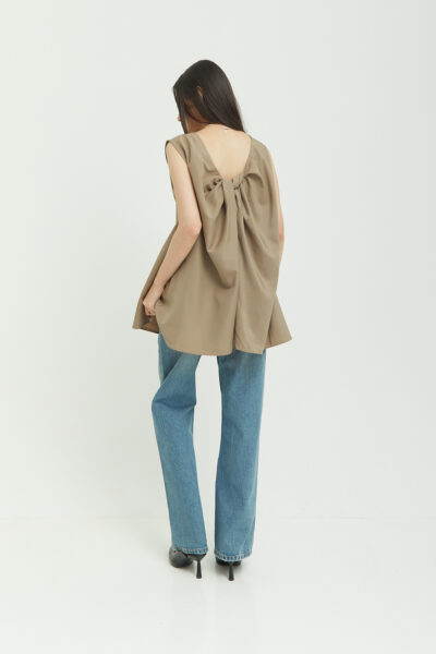 Mikaia Top Taupe