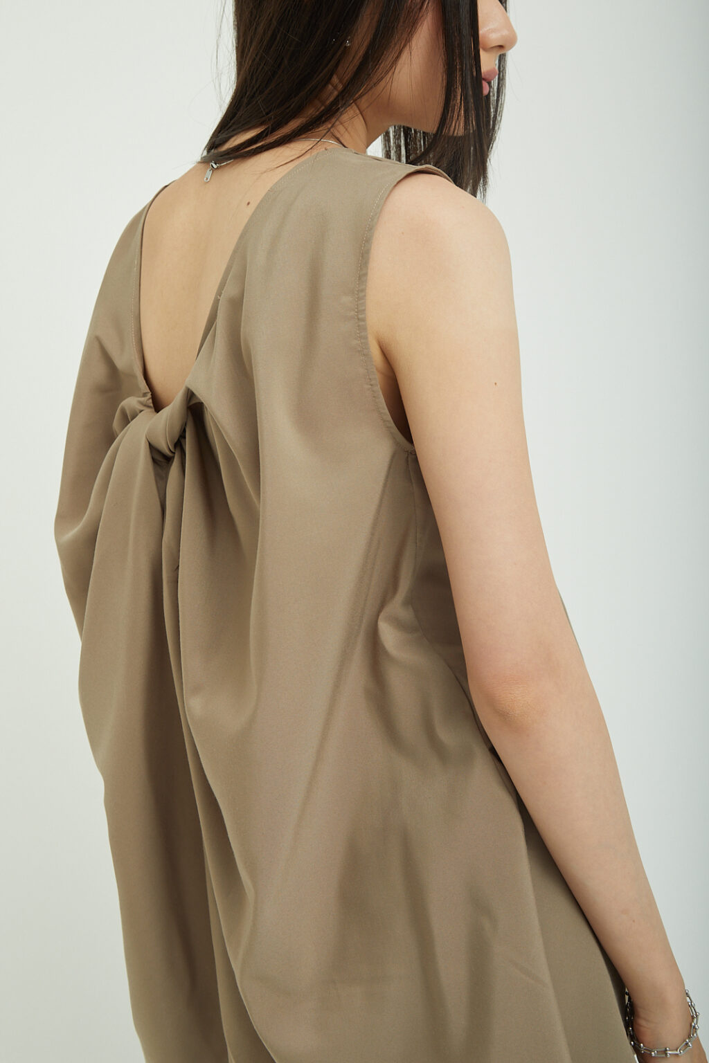 Mikaia Top Taupe - Image 5