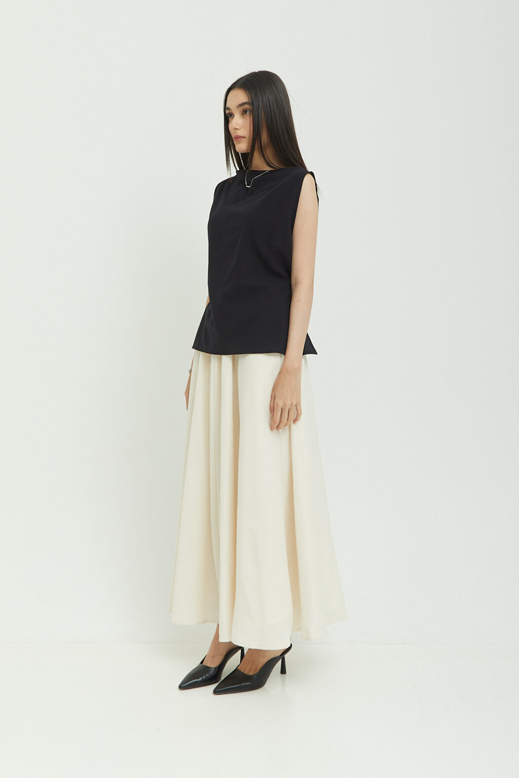 Chateau Skirt Ivory - Image 4