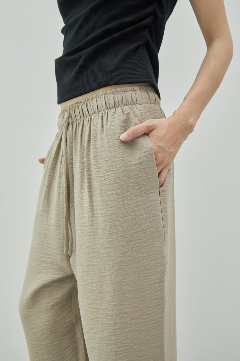 Studio Now Aubry Pants Khaky - Image 3