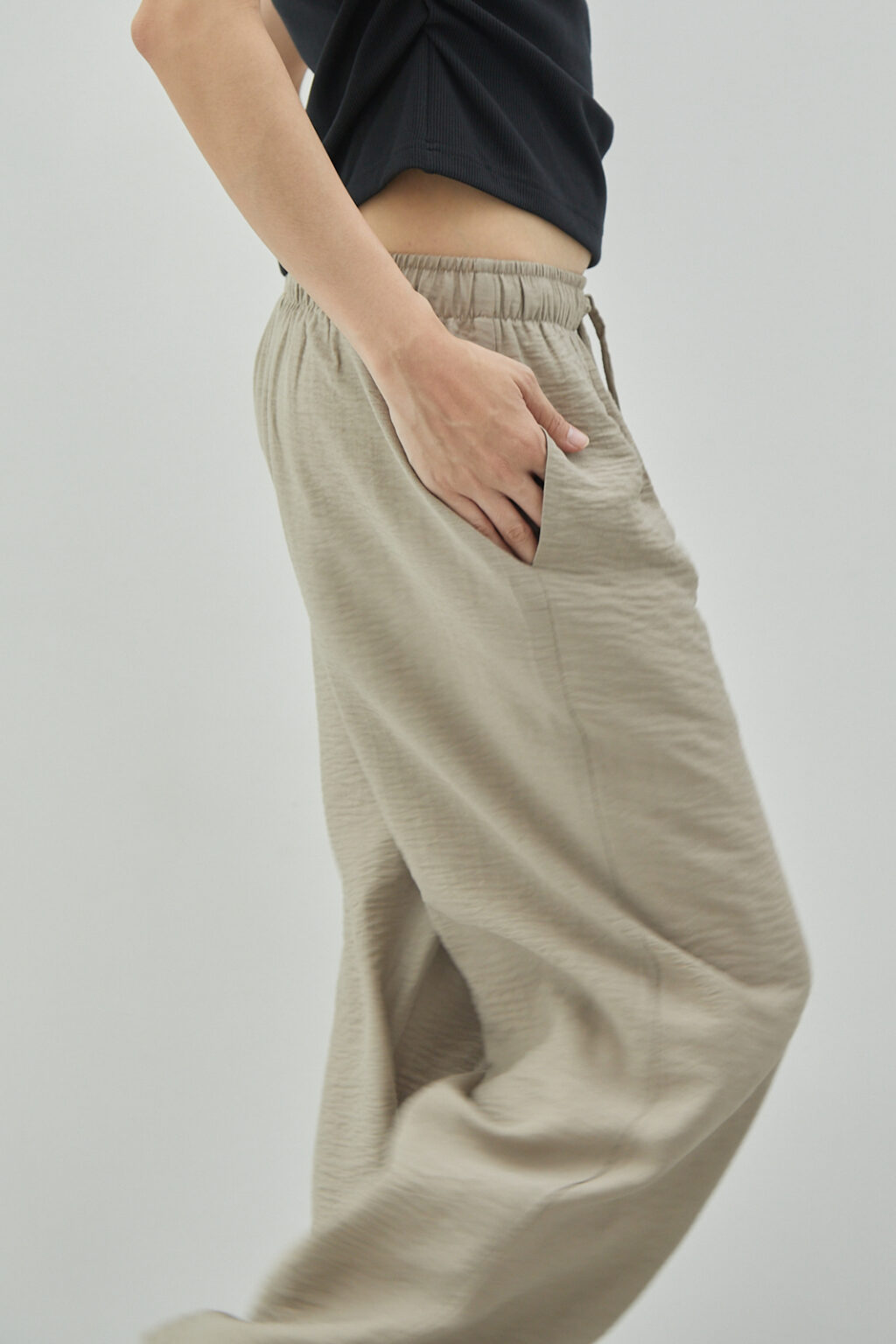 Studio Now Aubry Pants Khaky - Image 5
