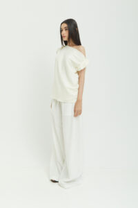 Philia Asymmetric Top White
