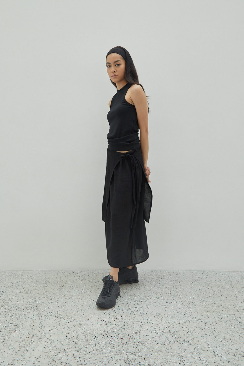 Studio Now Jorja Tank Black - Image 4