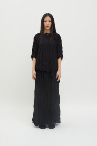 Textura Assymetric Top Black