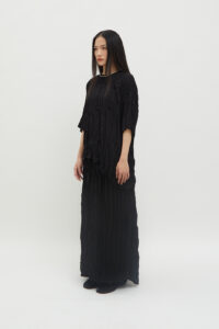 Textura Assymetric Top Black
