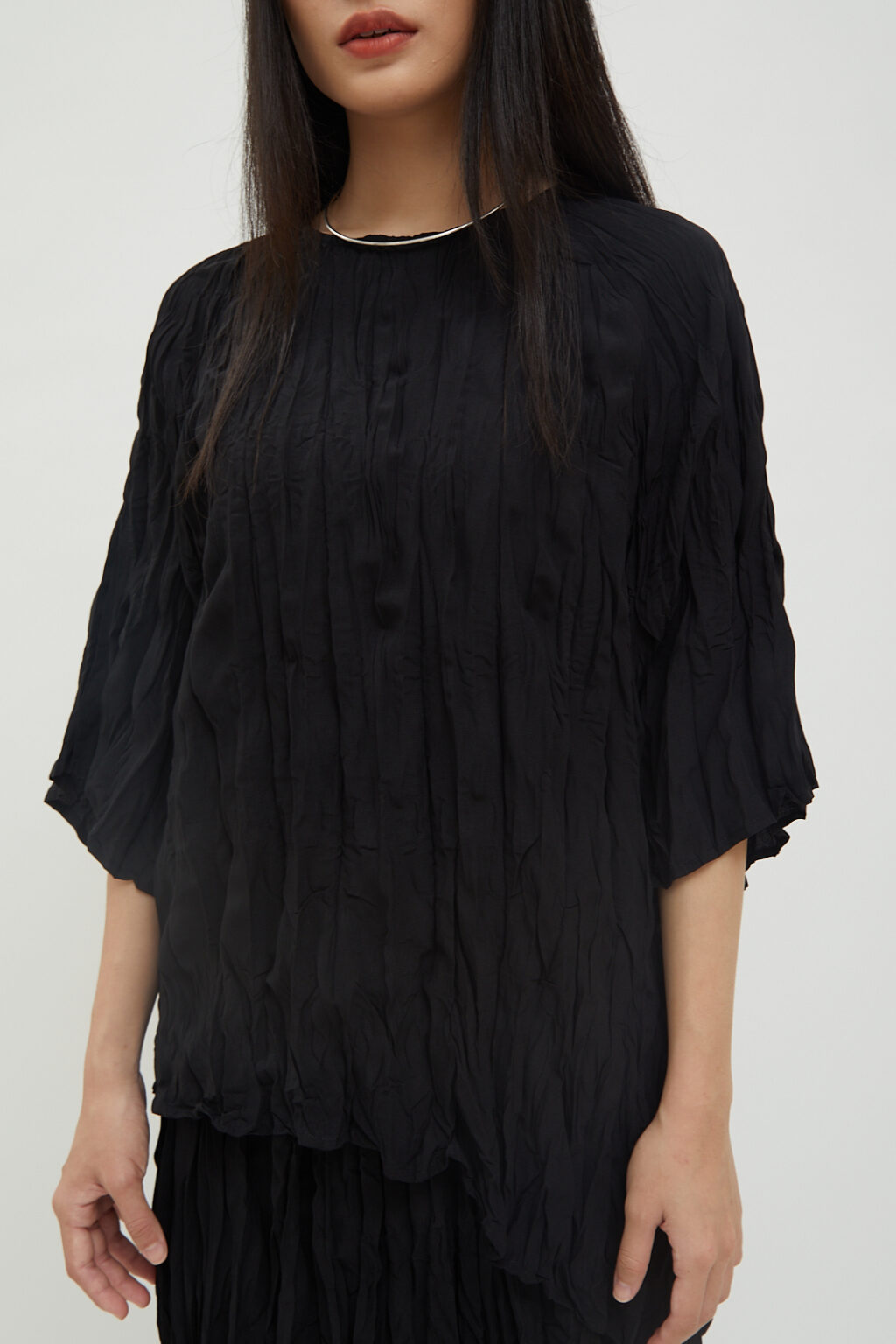 Textura Assymetric Top Black - Image 2