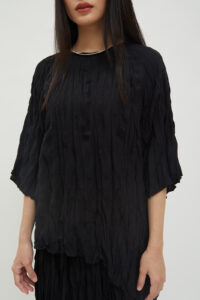 Textura Assymetric Top Black