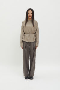 Rowan Top in Taupe