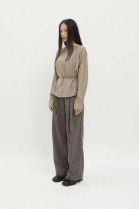 Rowan Top in Taupe