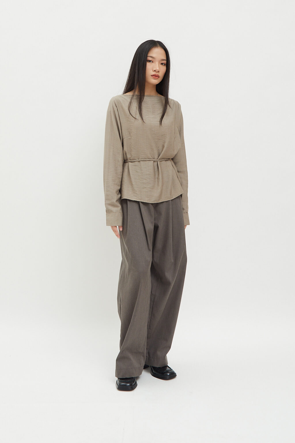Rowan Top in Taupe - Image 4