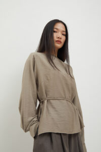 Rowan Top in Taupe