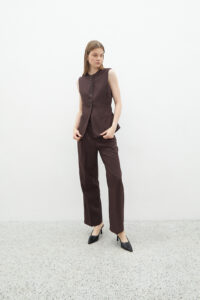 Mia Vest Brown