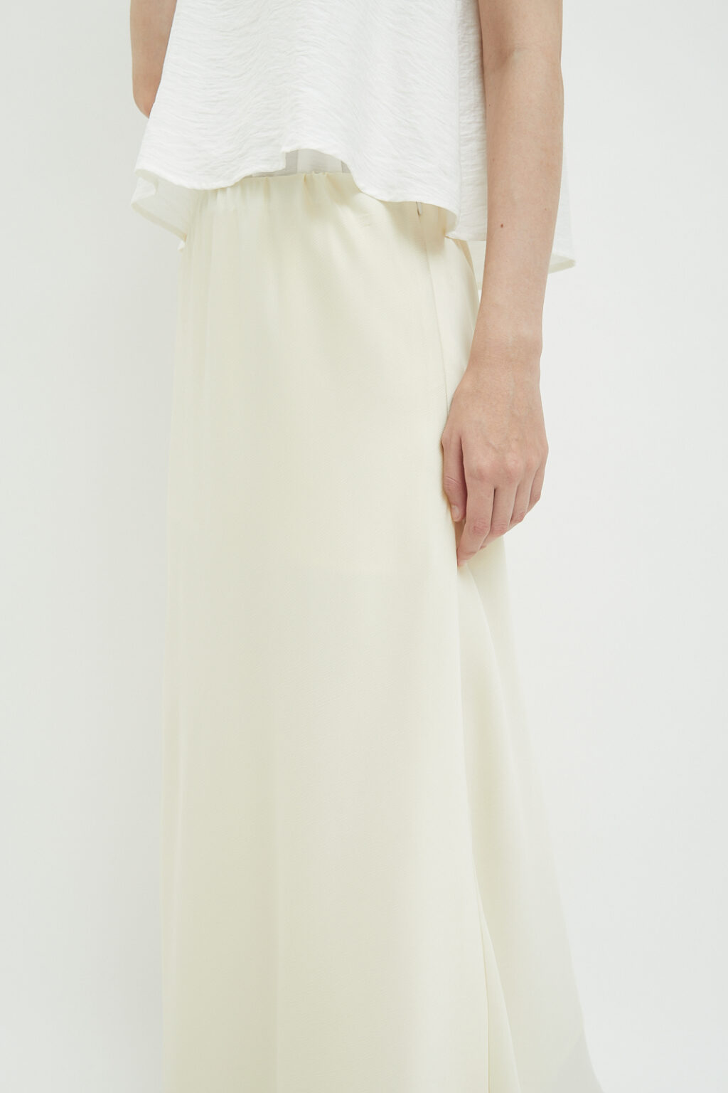 Gia Skirt Butter - Image 4