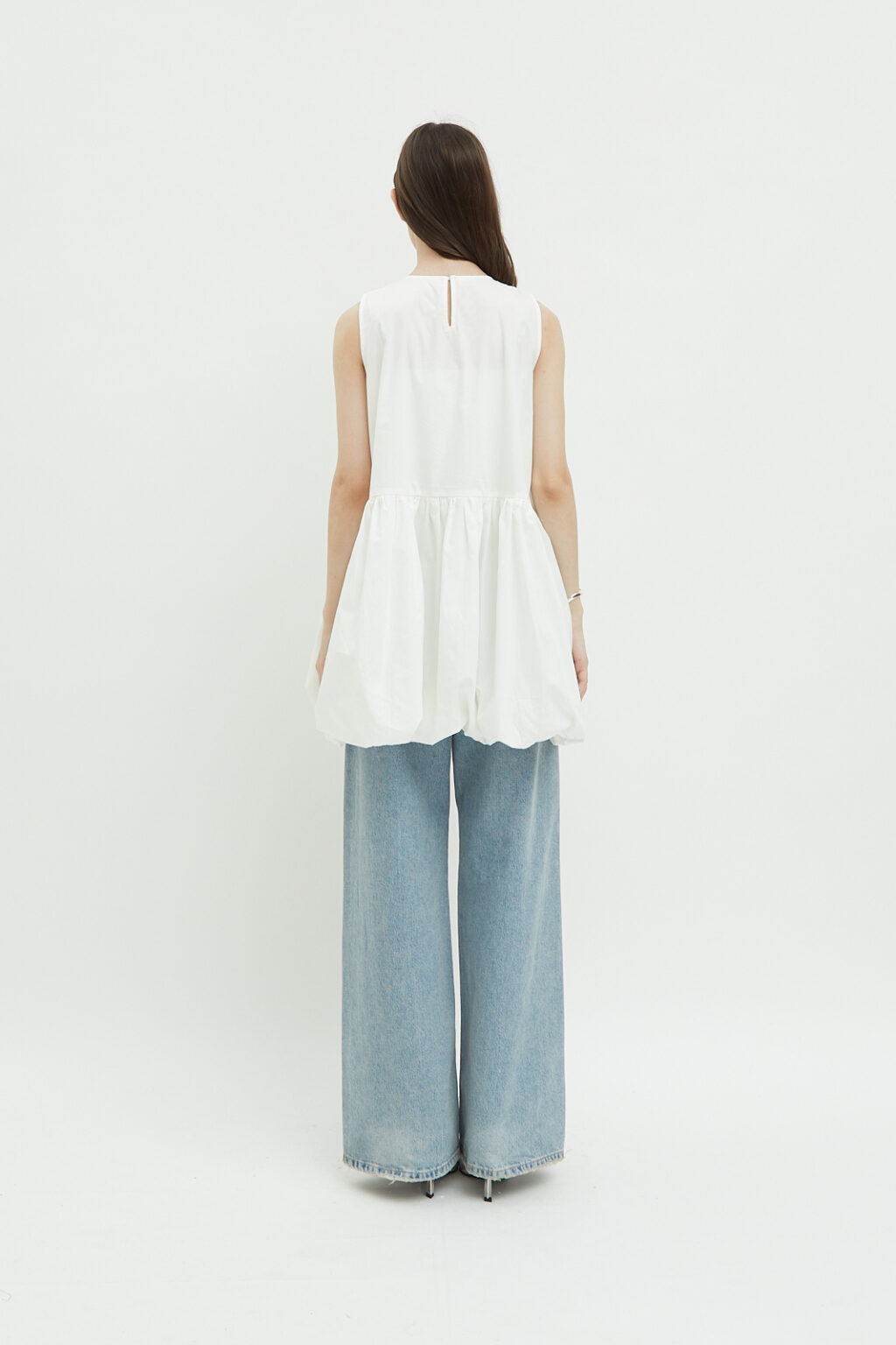 Cloud Top White - Image 5