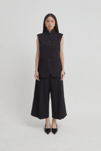 Chateau Top Black