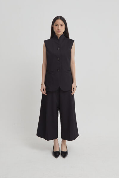 Chateau Top Black
