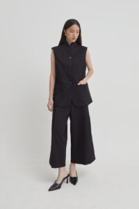 Chateau Top Black