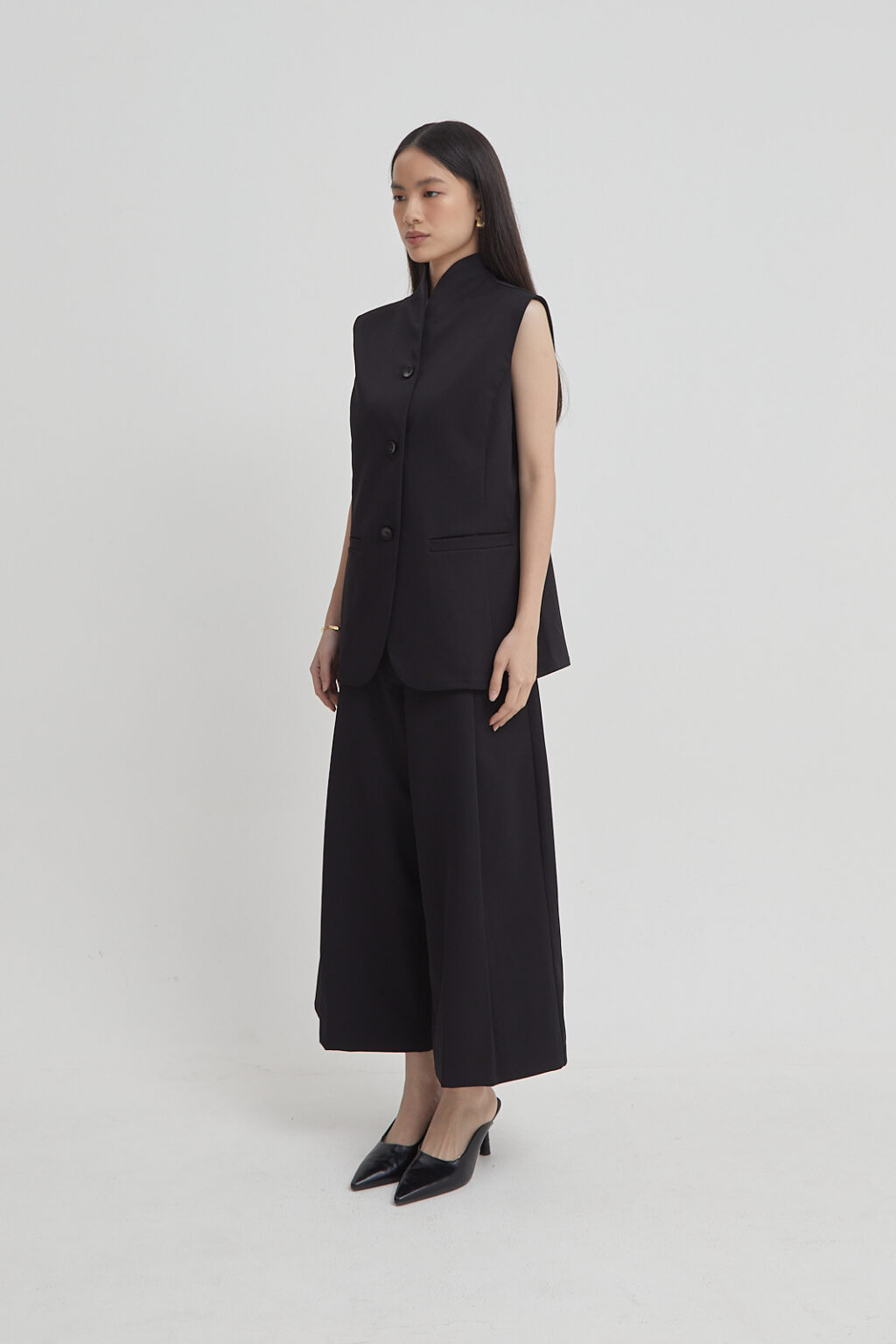 Chateau Top Black - Image 4