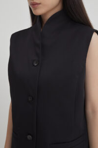Chateau Top Black