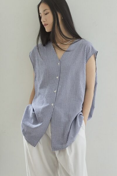 Studio Now Isola Top Dark Blue Stripe