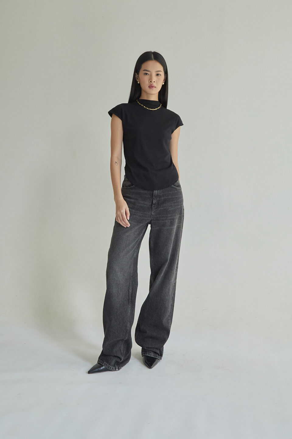 Studio Now Azure Top Black - Image 3