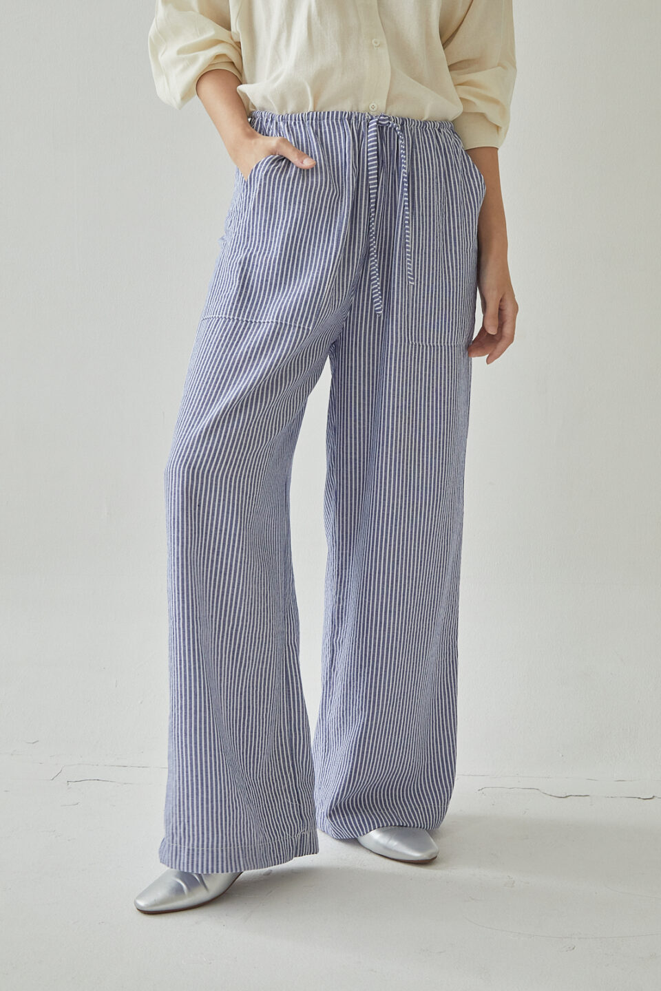Studio Now Isola Pants Dark Blue Stripe - Image 4