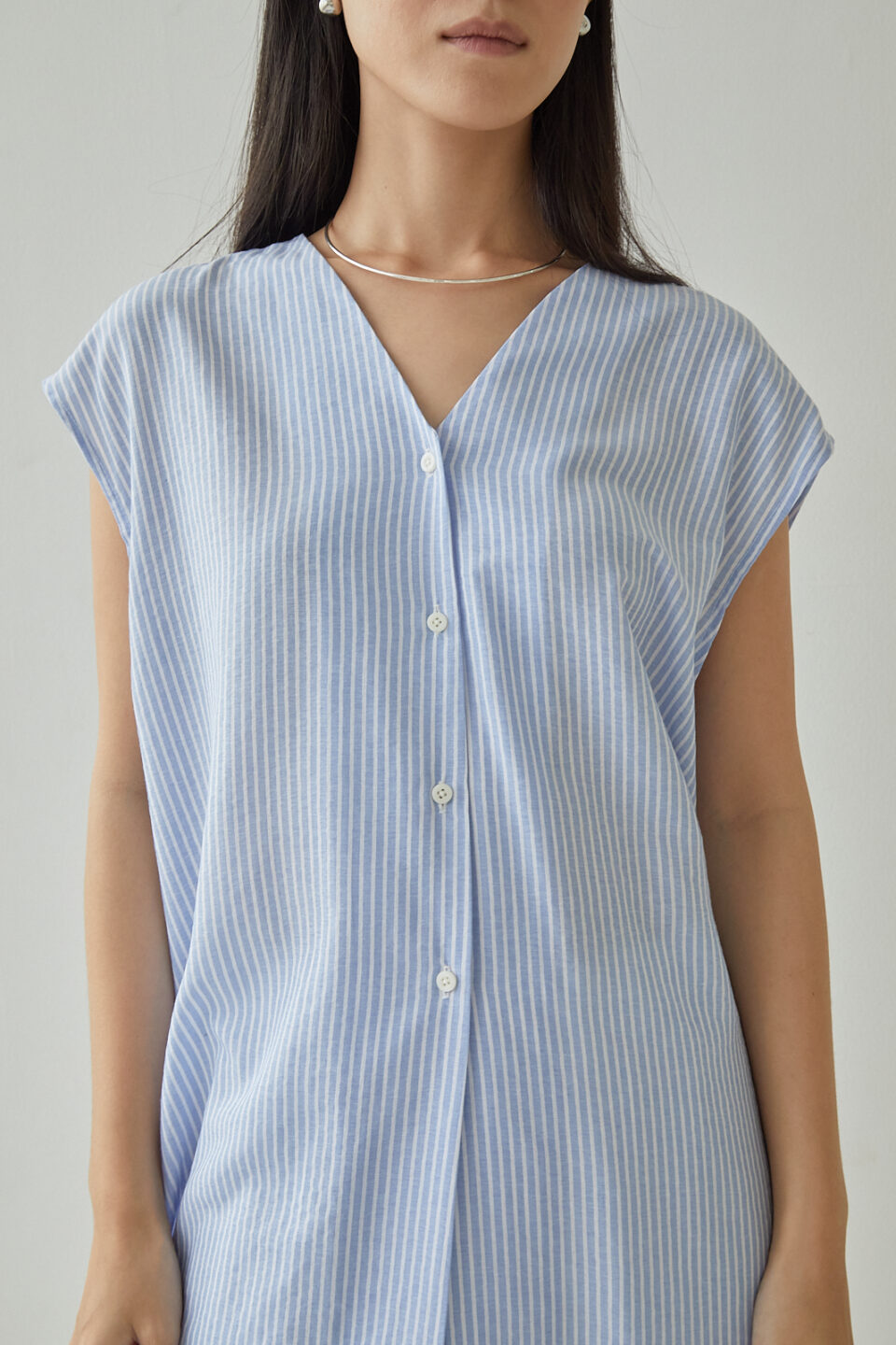 Studio Now Isola Top Light Blue Stripe - Image 4