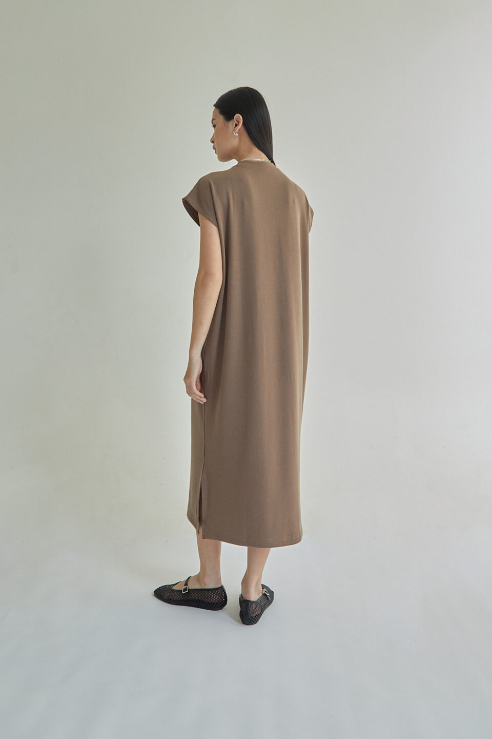 Studio Now Amari Dress Mocca - Image 4