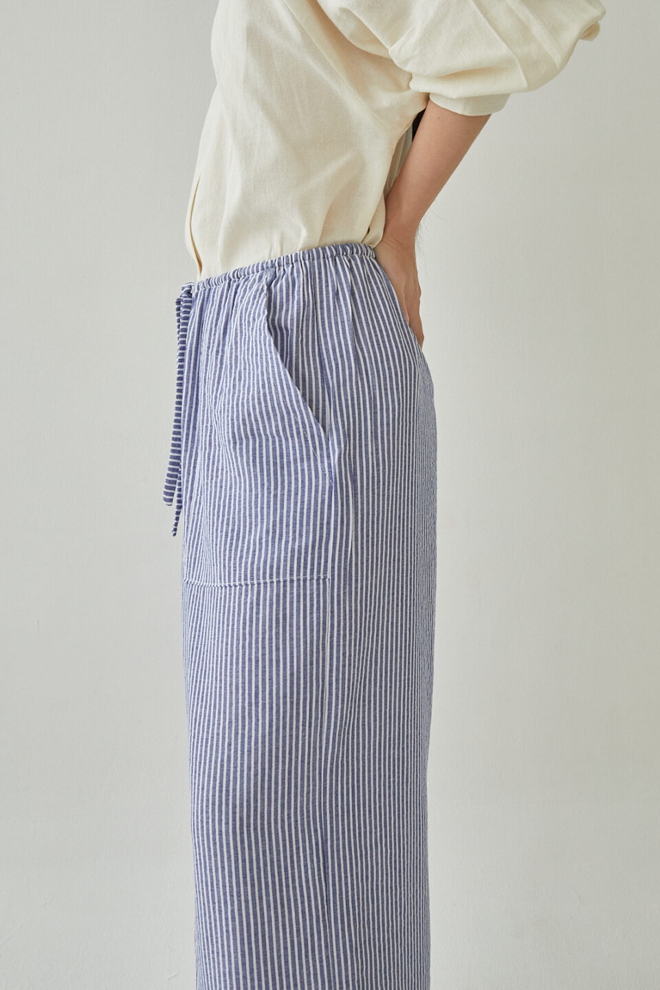 Studio Now Isola Pants Dark Blue Stripe - Image 6