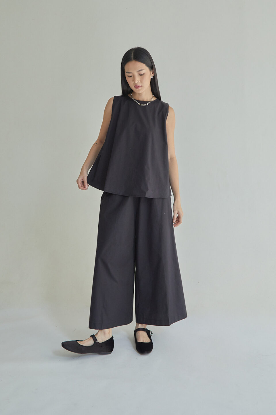 Studio Now Axelle Sleeveless Top Black - Image 3